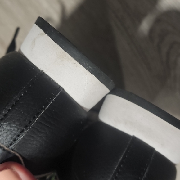 Adidas Black Samoa Floral Sneakers - Picture 10 of 10